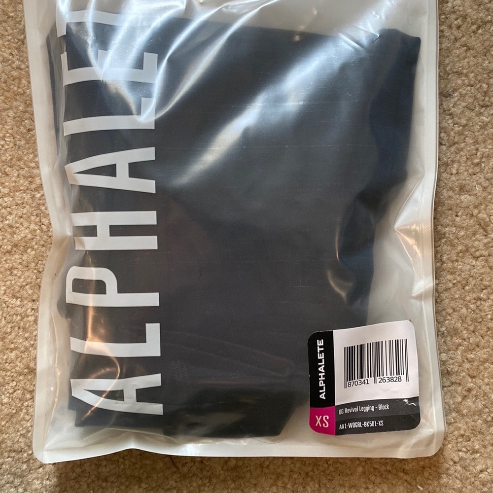 Alphalete OG revival leggings NWT